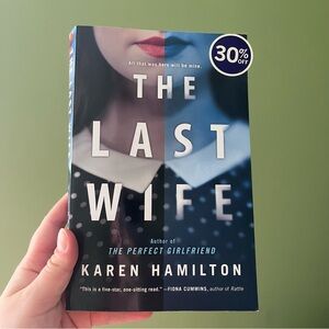 📚 4/25$ 📚 The Last Wife by Karen Hamilton | Thriller Book